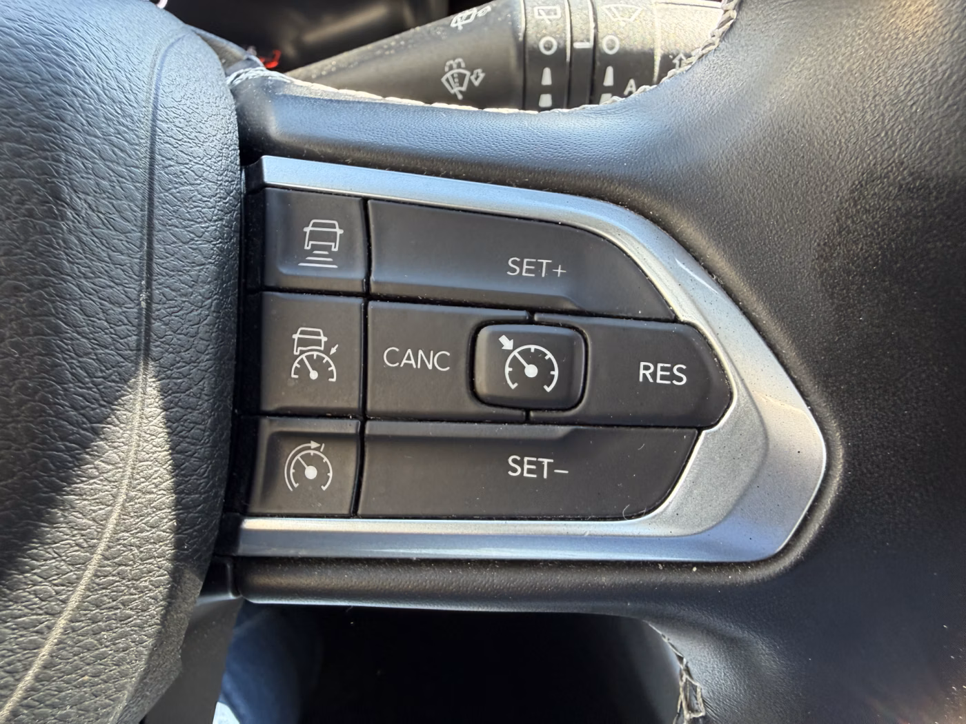Jeep Compass фото 17
