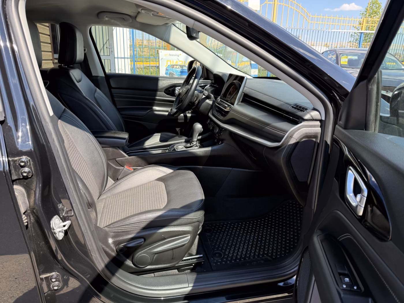 Jeep Compass фото 14
