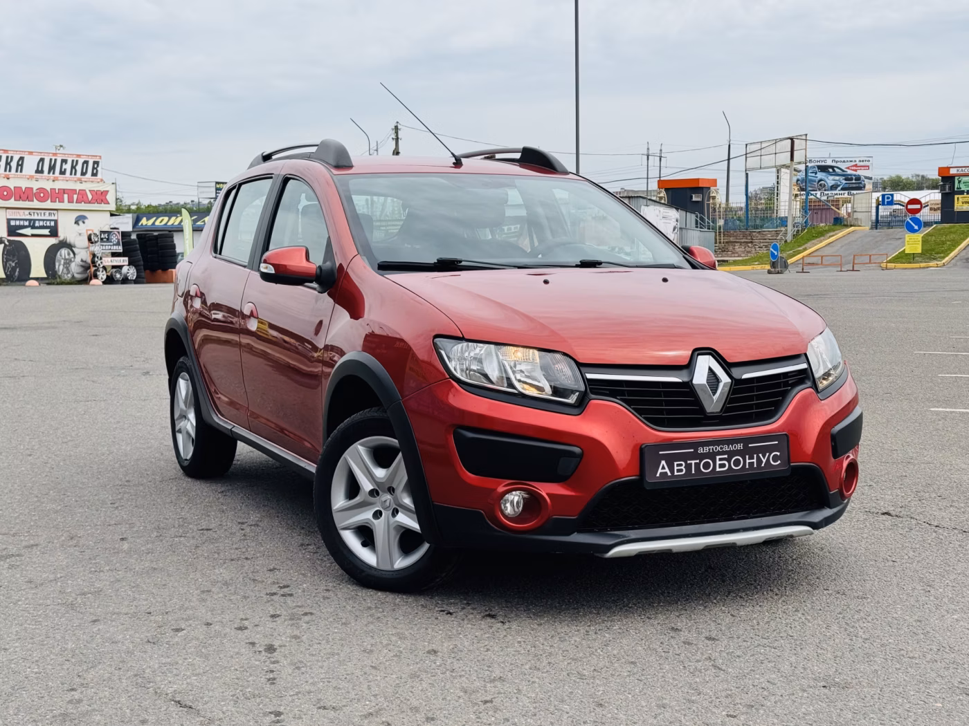 Renault Sandero Stepway фото 3