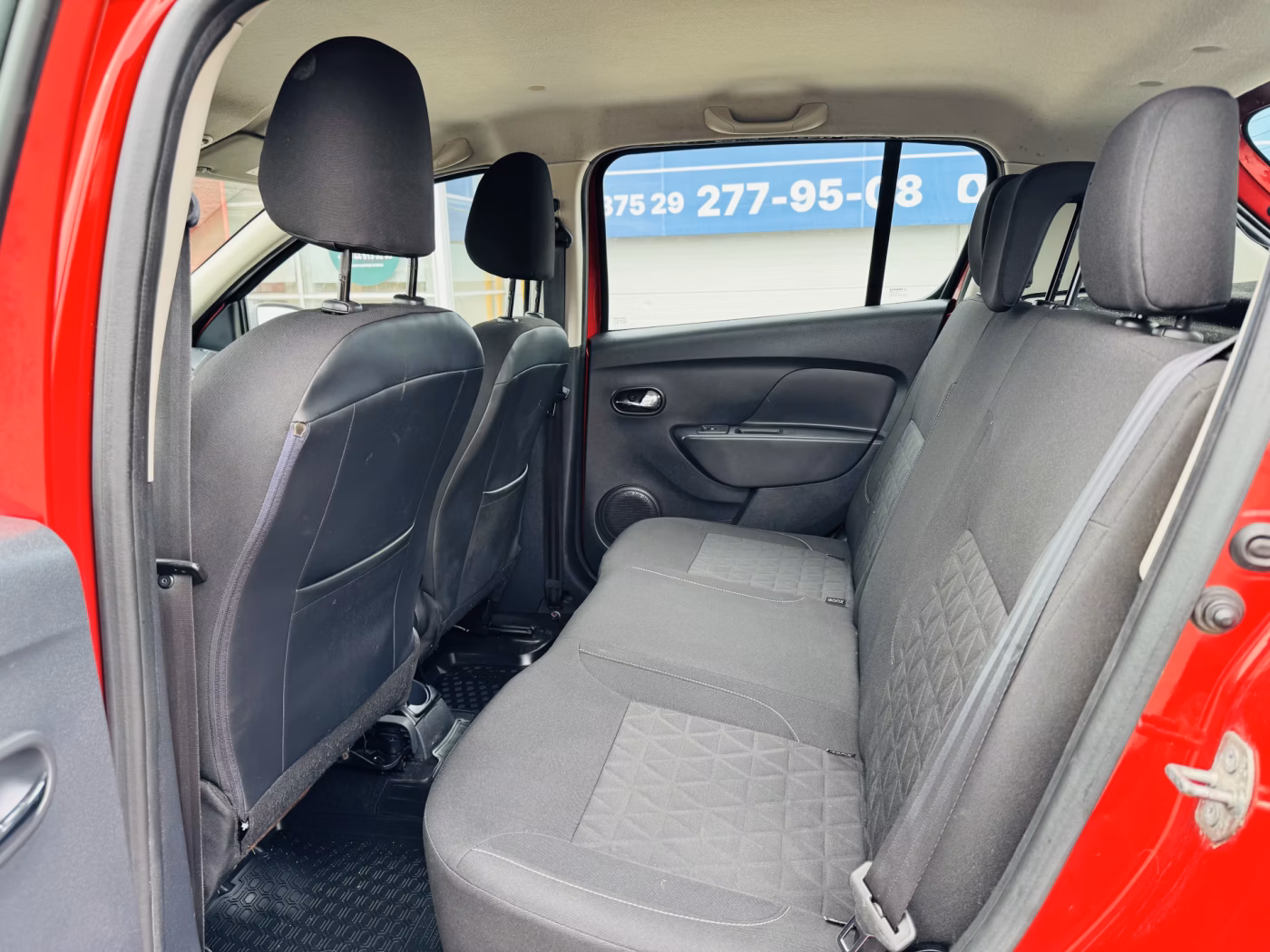 Renault Sandero Stepway фото 6