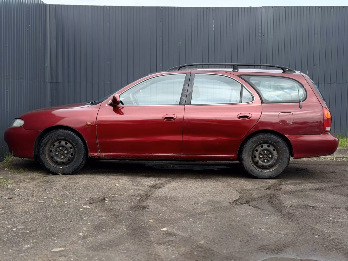 Hyundai Lantra фото 8