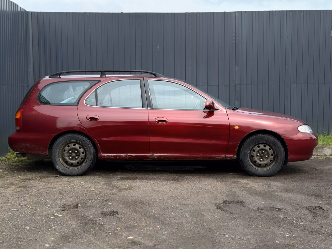 Hyundai Lantra фото 4