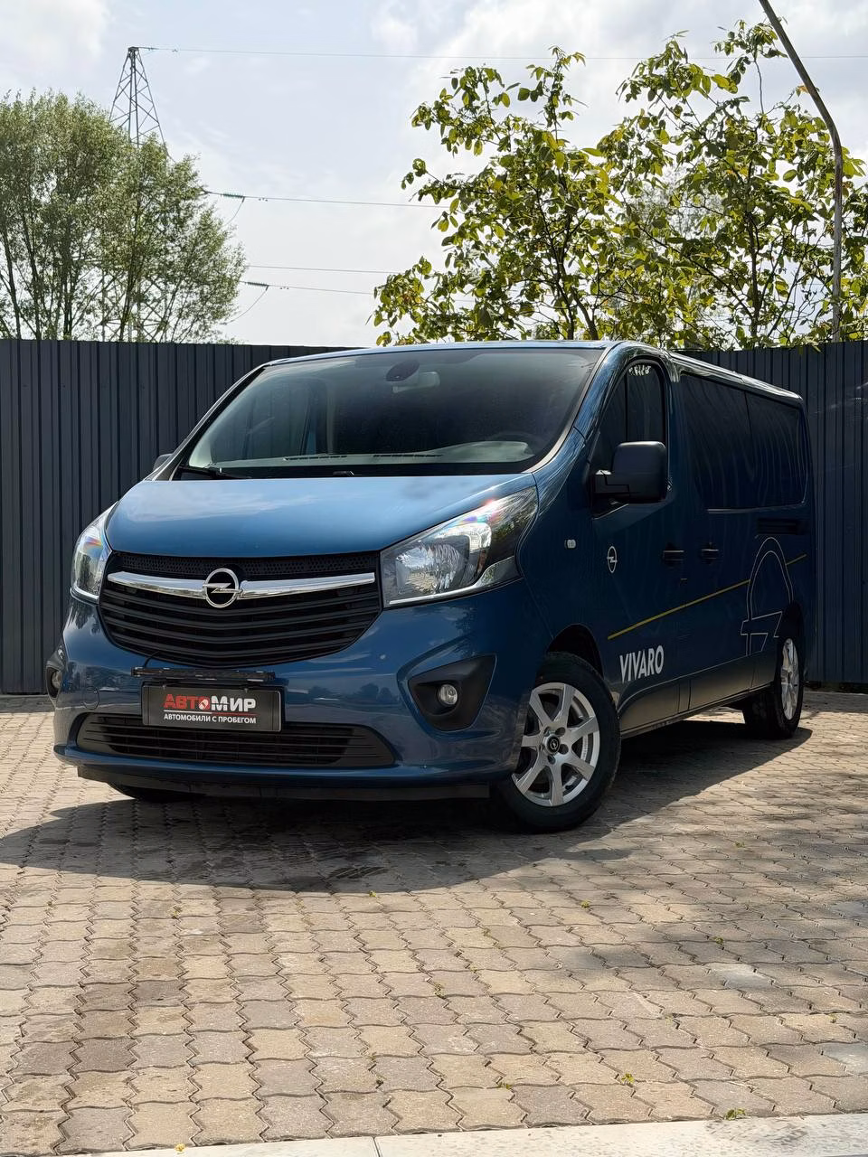 Opel Vivaro фото 3