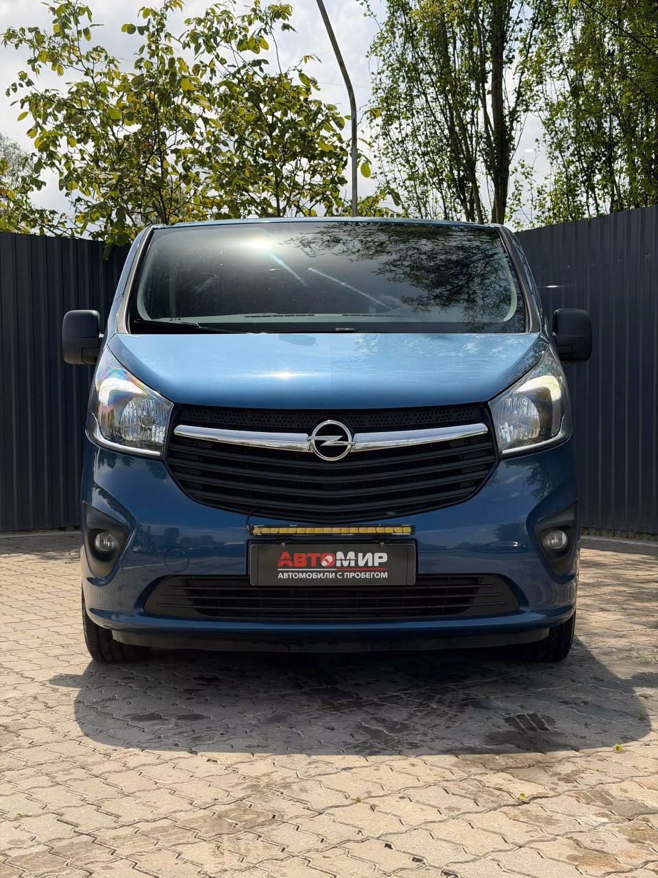 Opel Vivaro фото 2