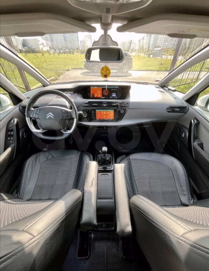 Citroen C4 Spacetourer фото 7