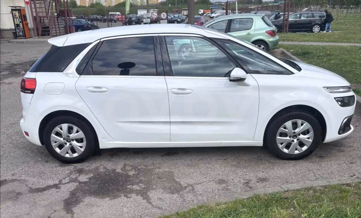 Citroen C4 Spacetourer фото 4