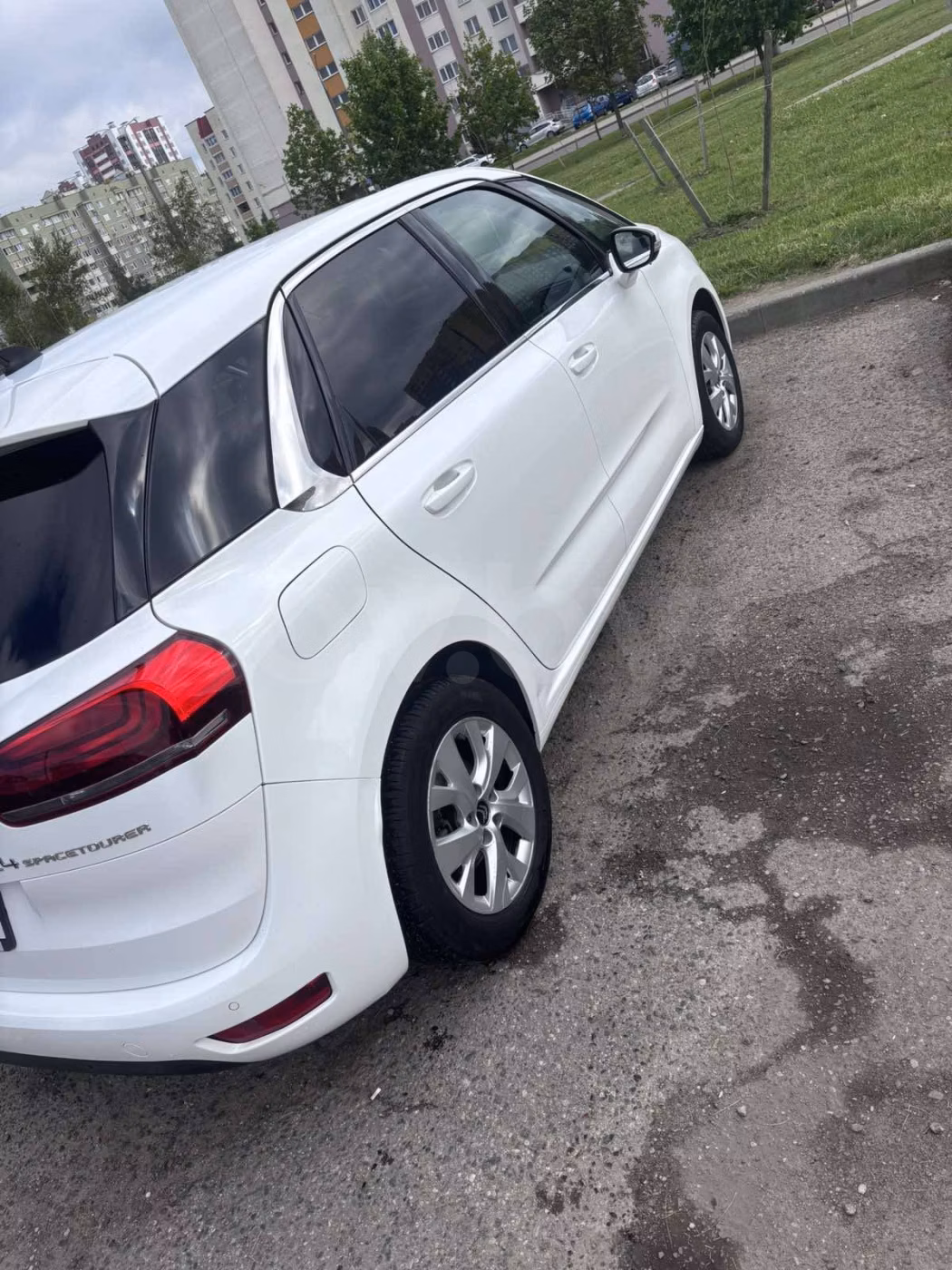 Citroen C4 Spacetourer фото 6