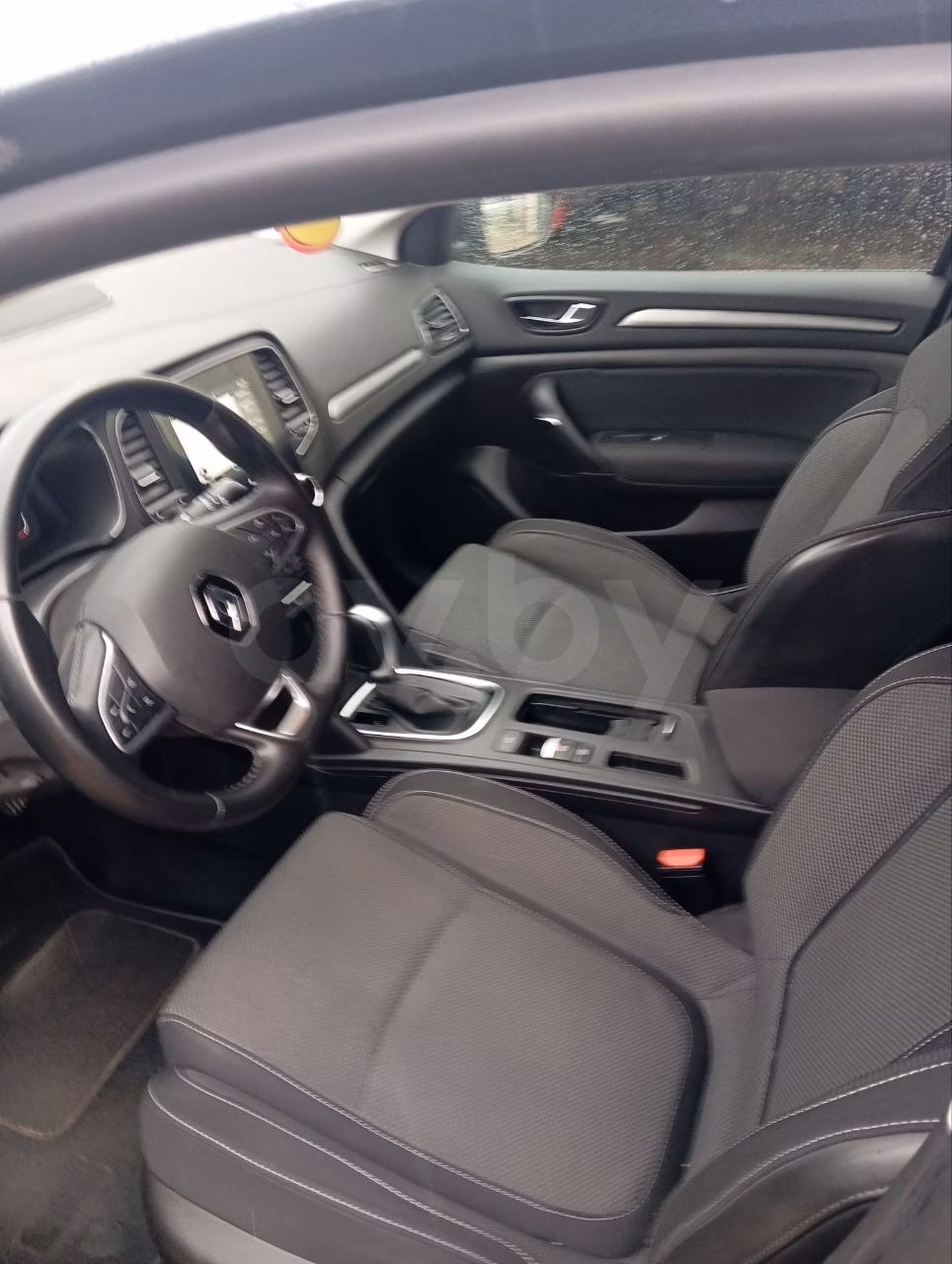 Renault Megane фото 11