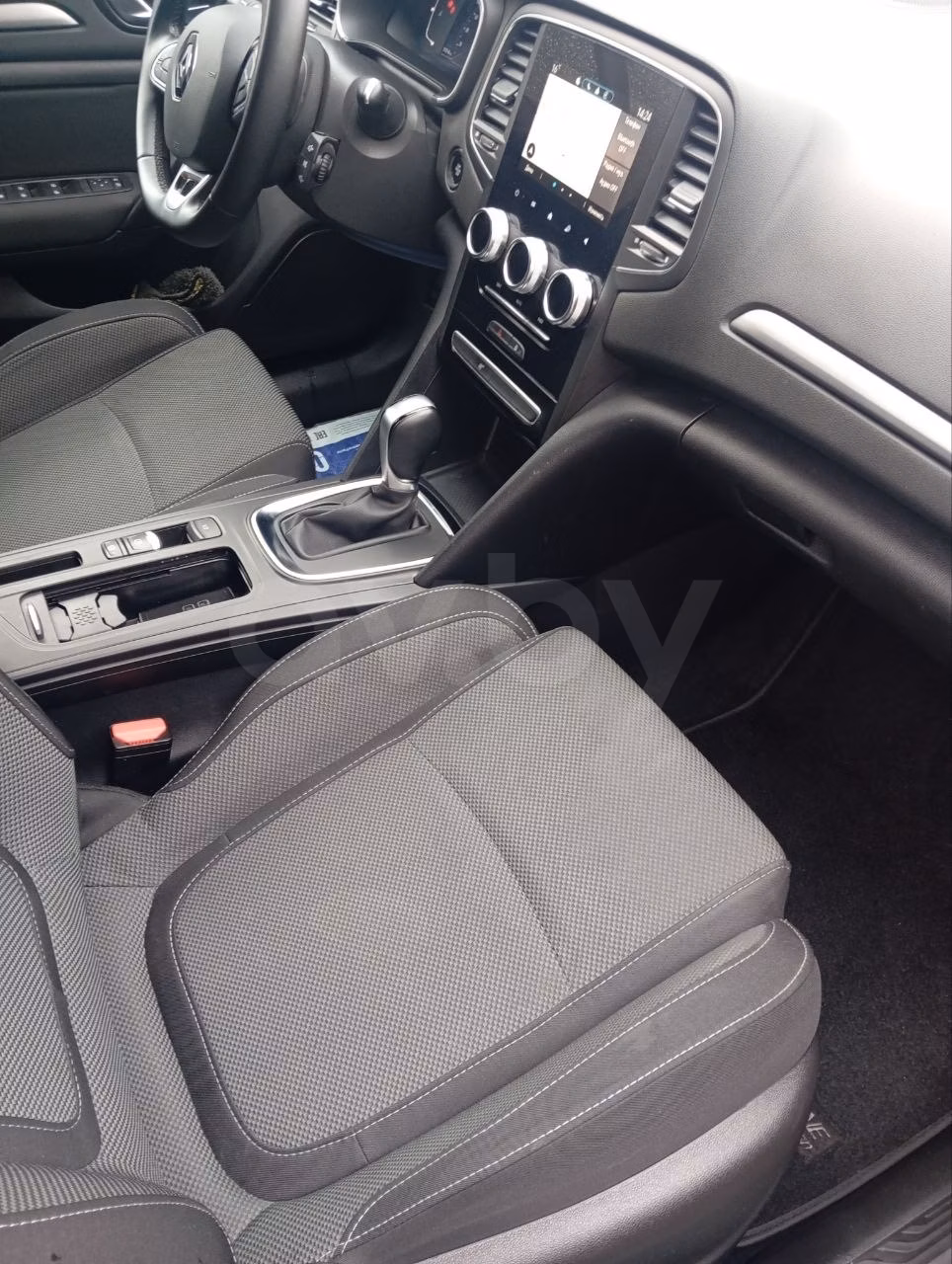 Renault Megane фото 13