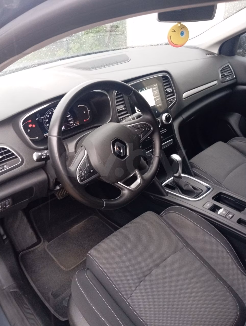 Renault Megane фото 12