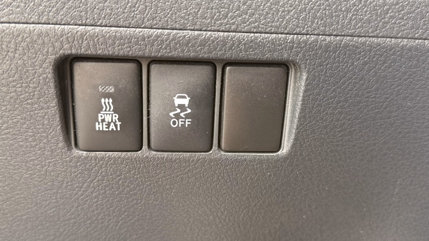Toyota Verso фото 18