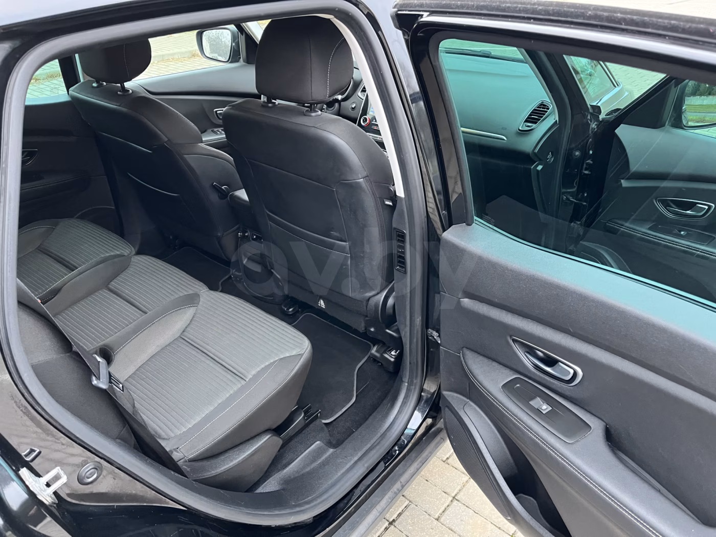 Renault Scenic фото 9