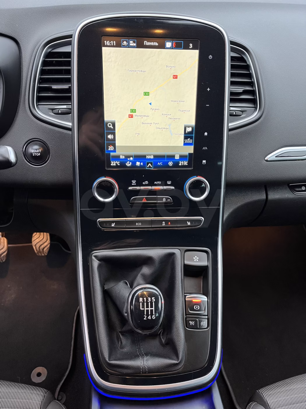 Renault Scenic фото 15