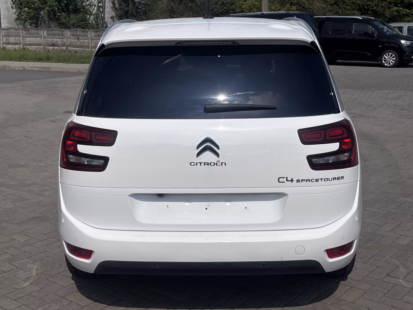 Citroen C4 Grand Spacetourer фото 12
