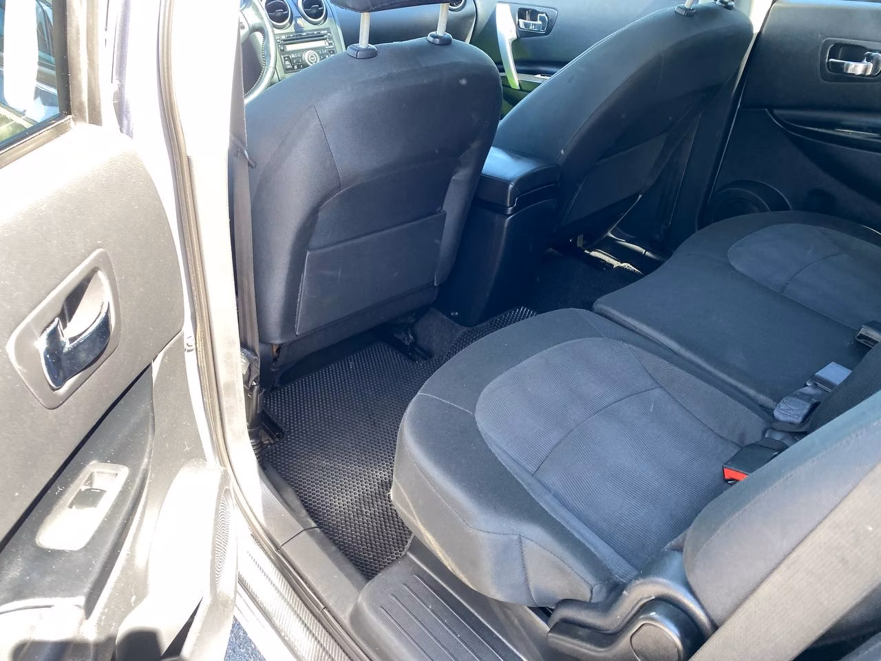 Nissan Qashqai+2 фото 10
