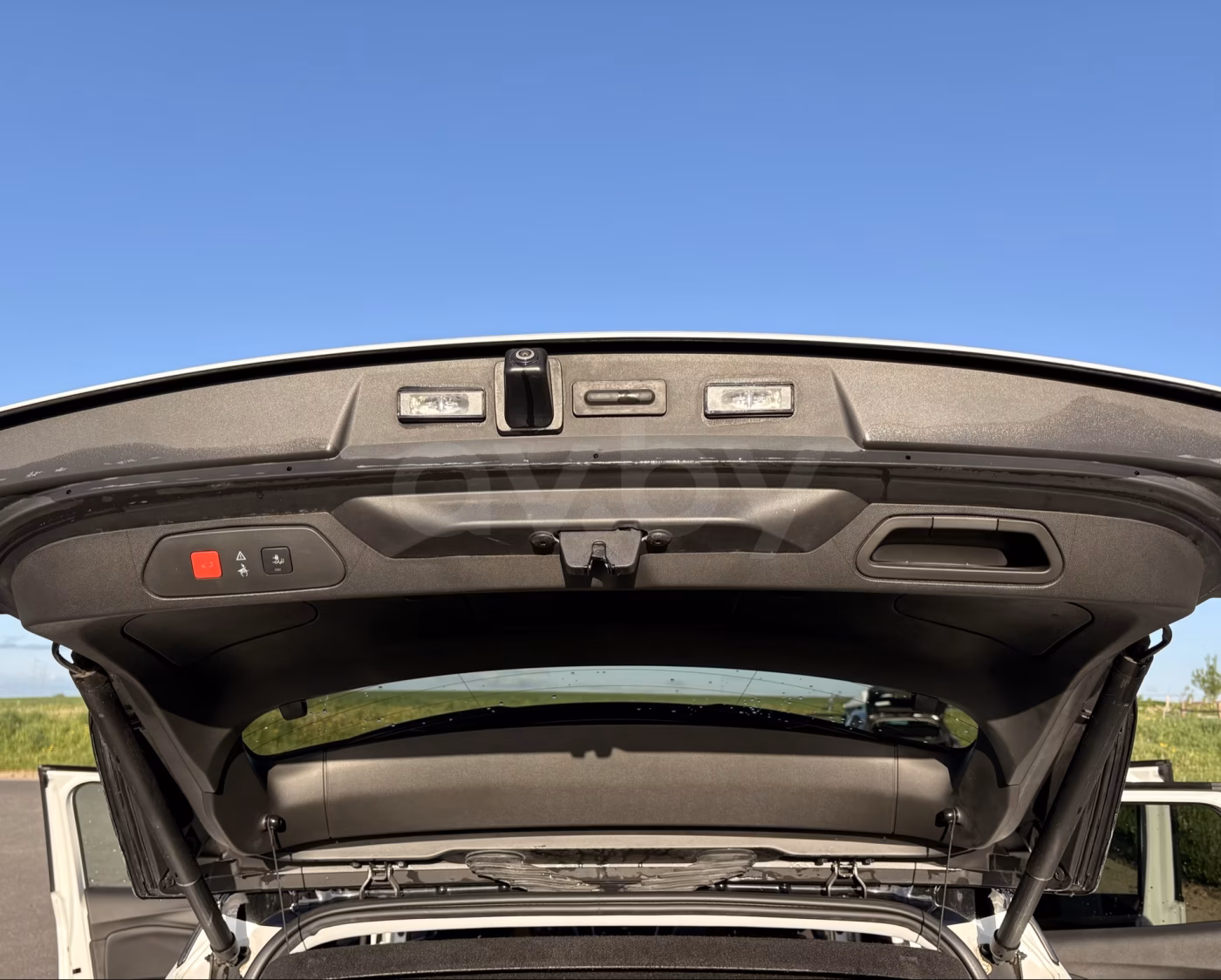 Opel Grandland X фото 10