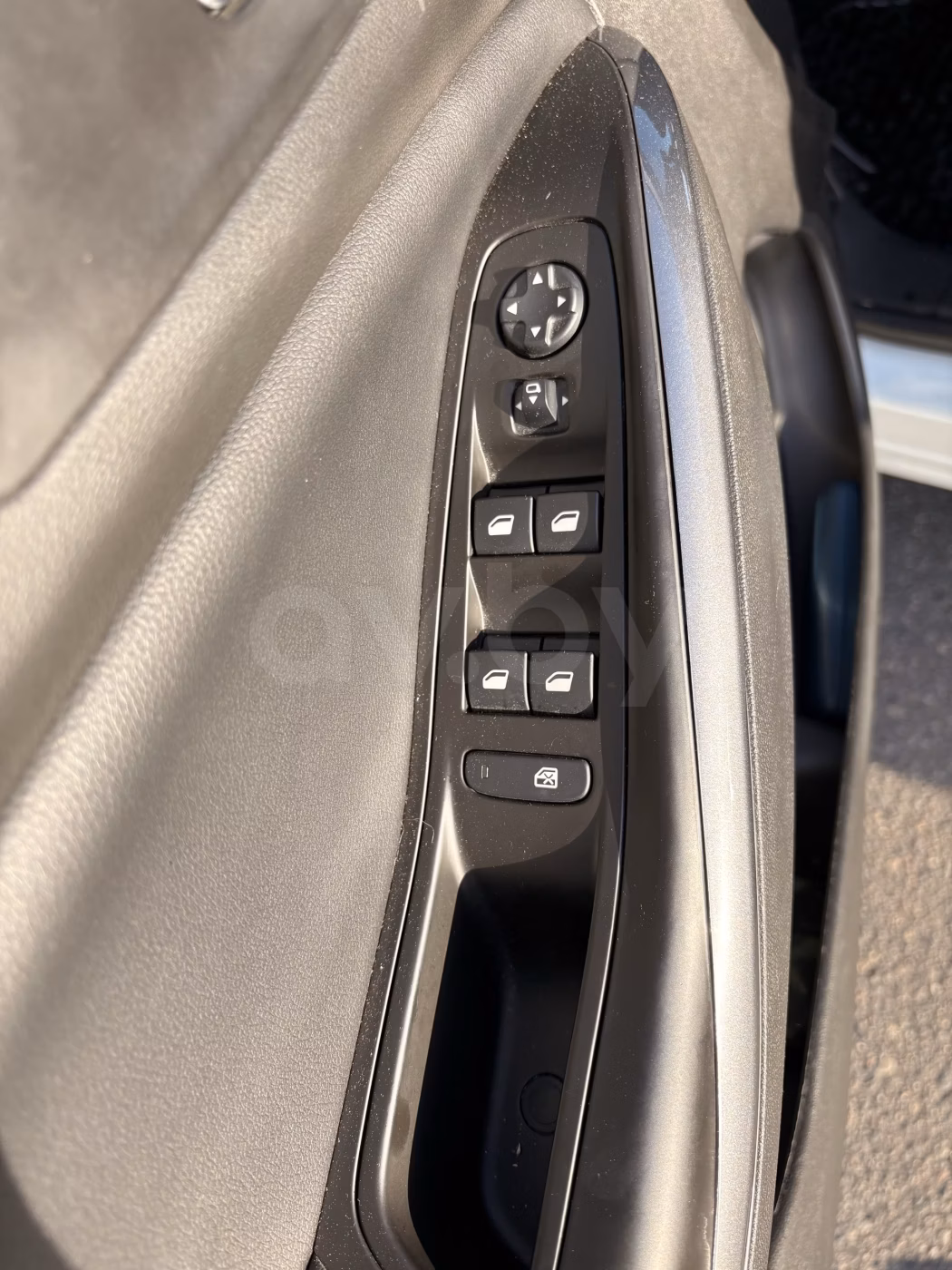 Opel Grandland X фото 14