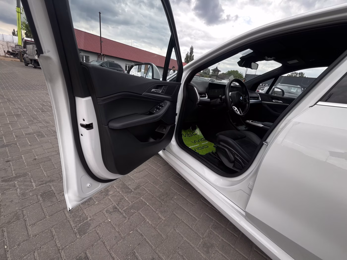 BMW 2 серия Active Tourer фото 24