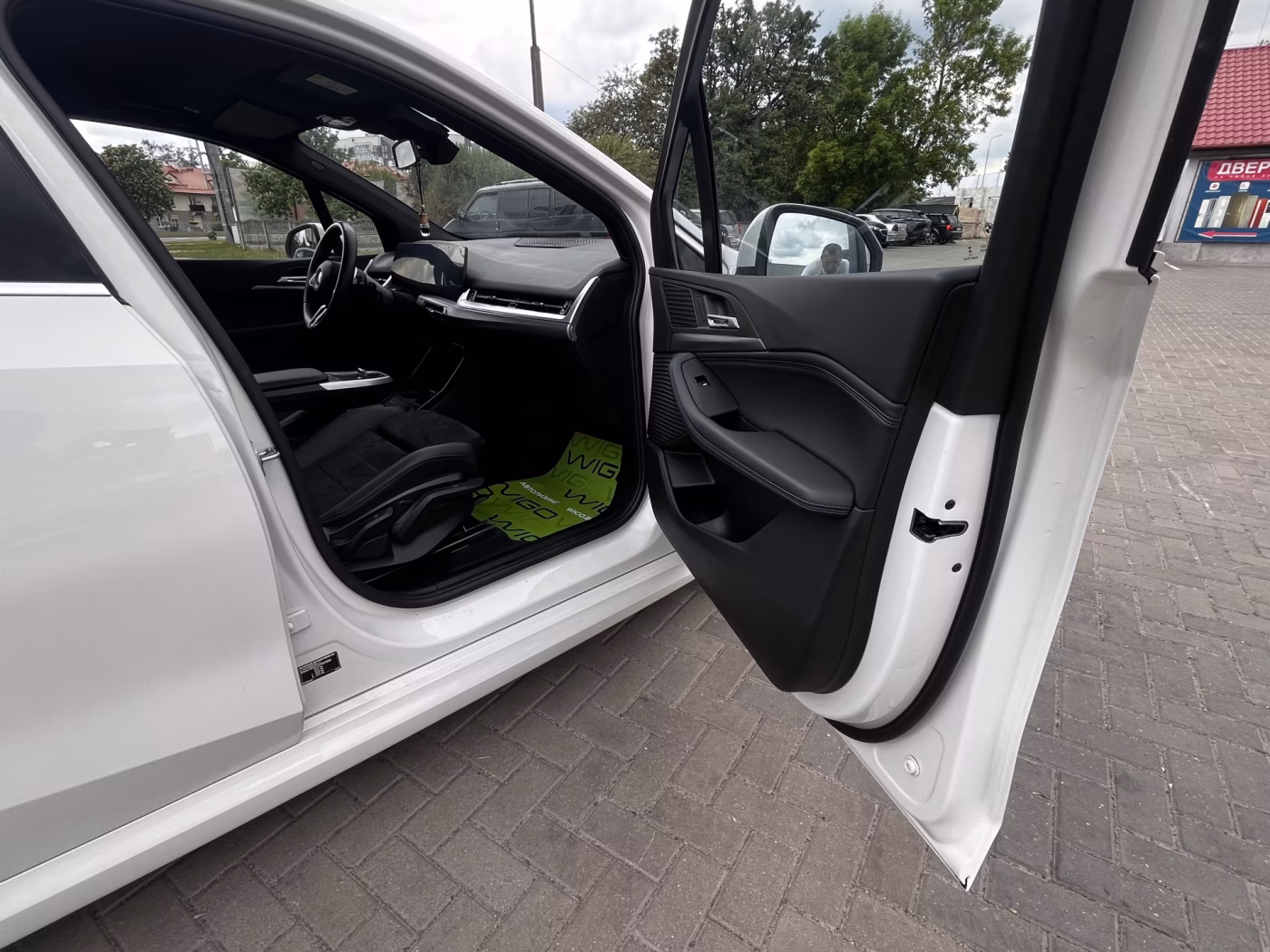 BMW 2 серия Active Tourer фото 21