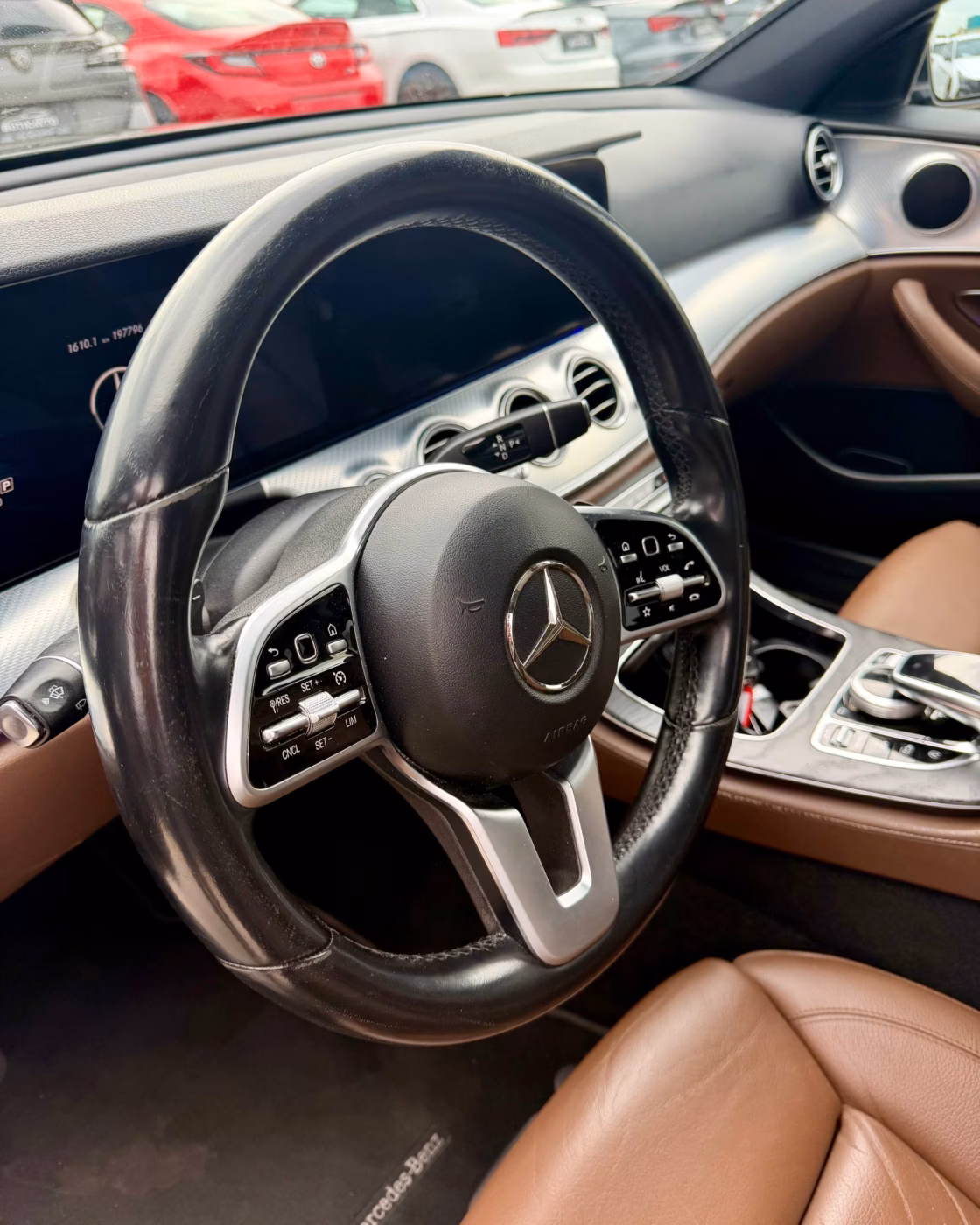 Mercedes-Benz E-Класс фото 17
