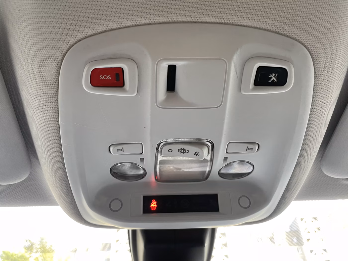 Peugeot 308 фото 28