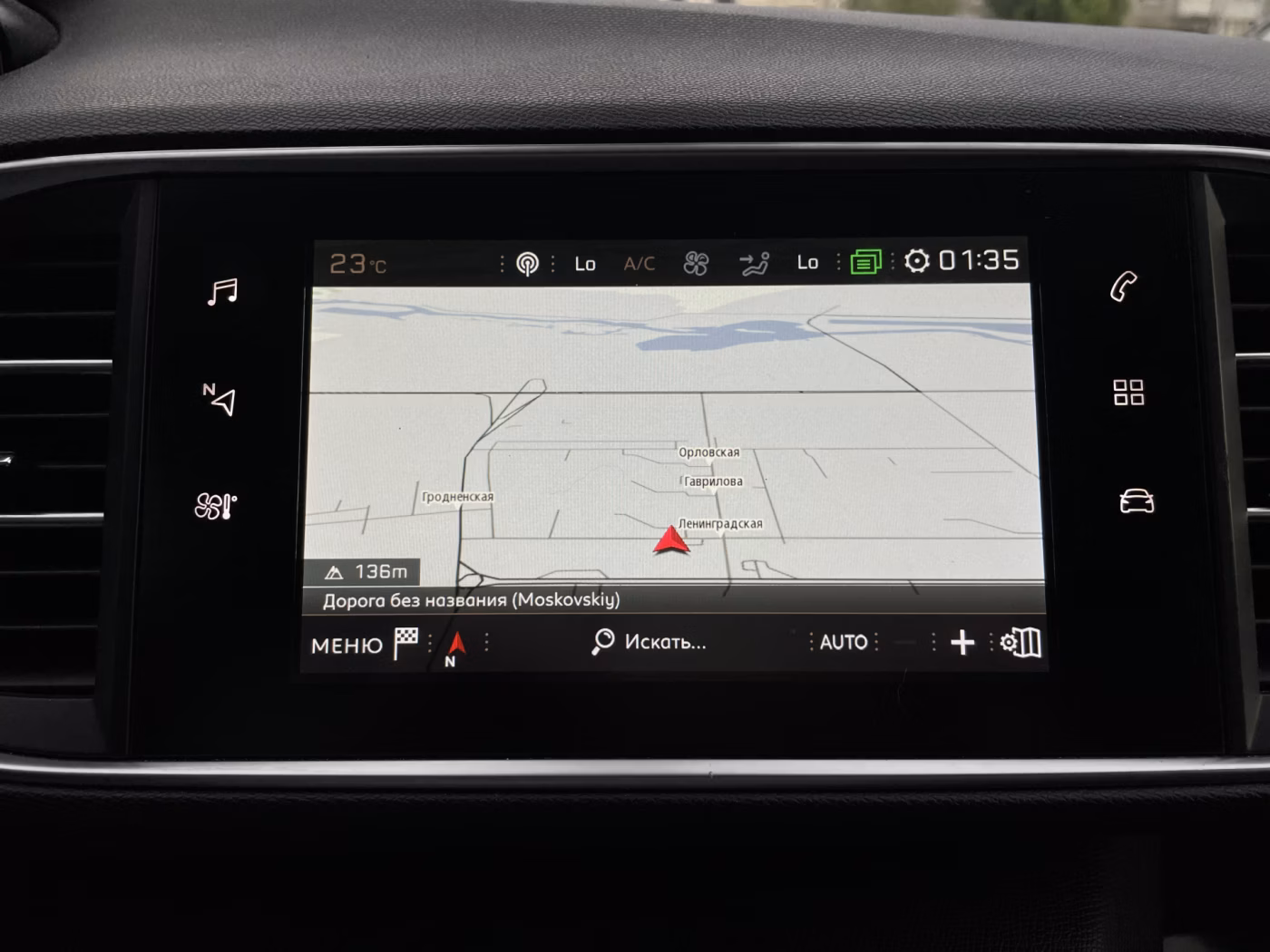 Peugeot 308 фото 16