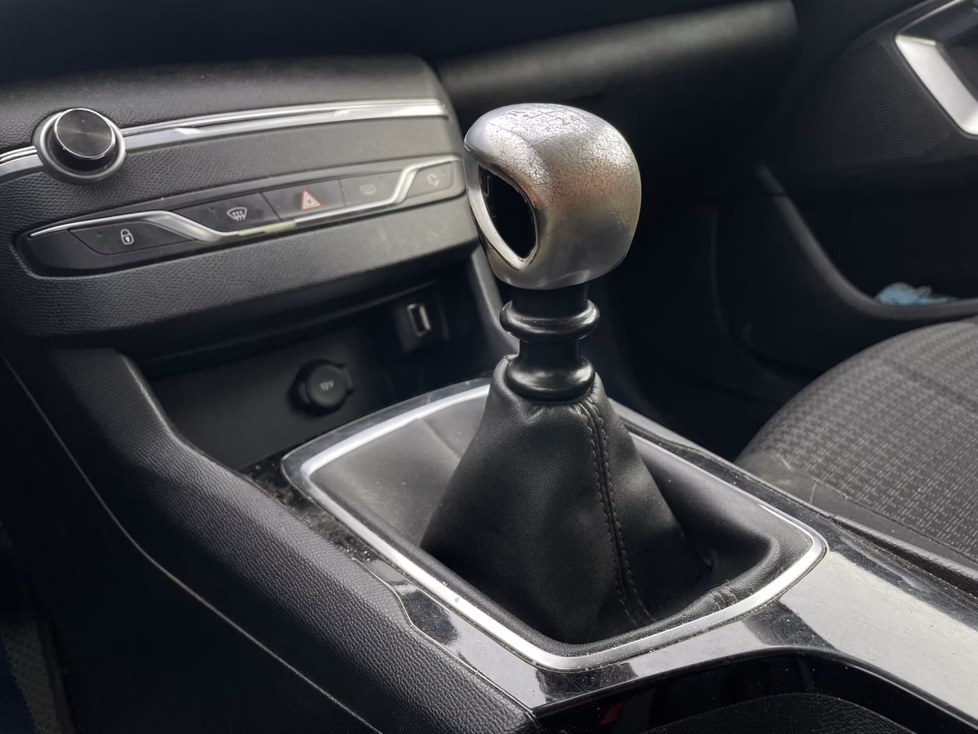 Peugeot 308 фото 19