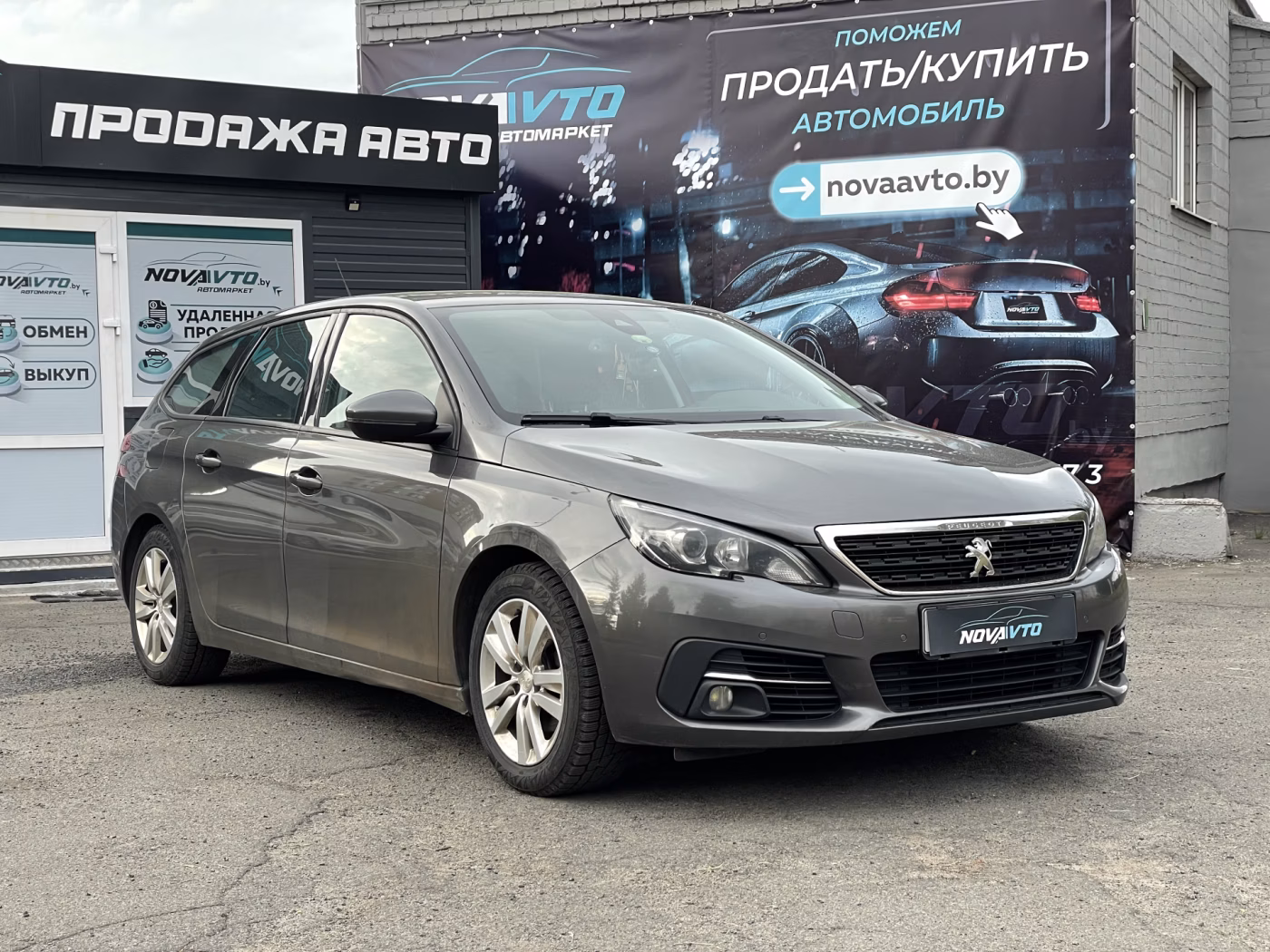 Peugeot 308 фото 3