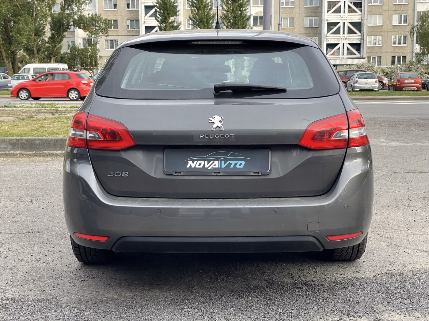 Peugeot 308 фото 6