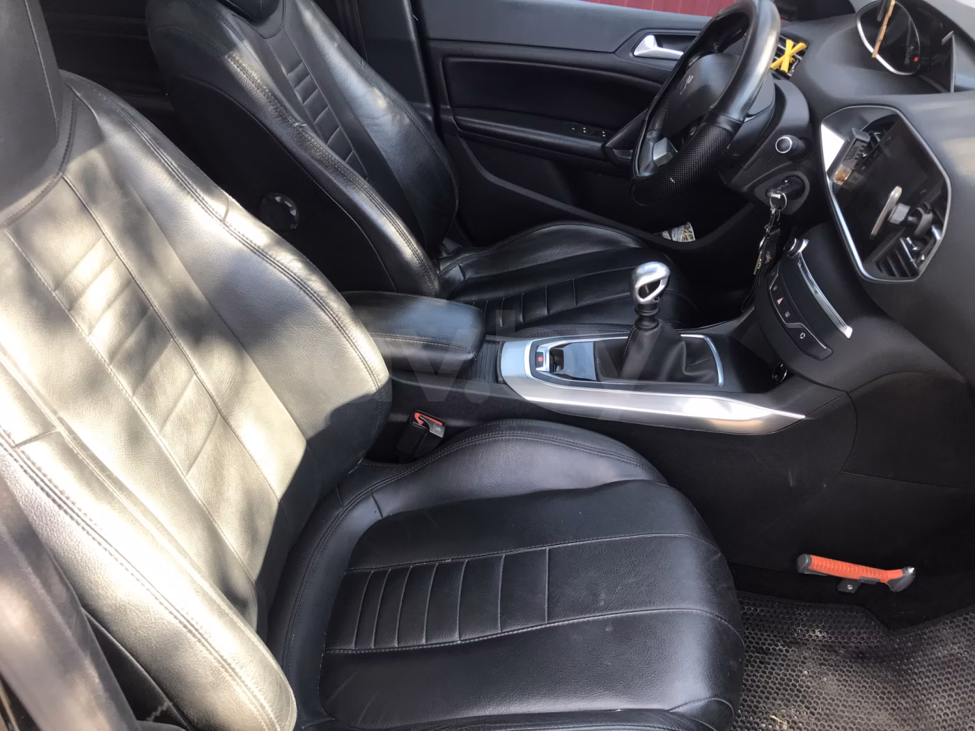 Peugeot 308 фото 6
