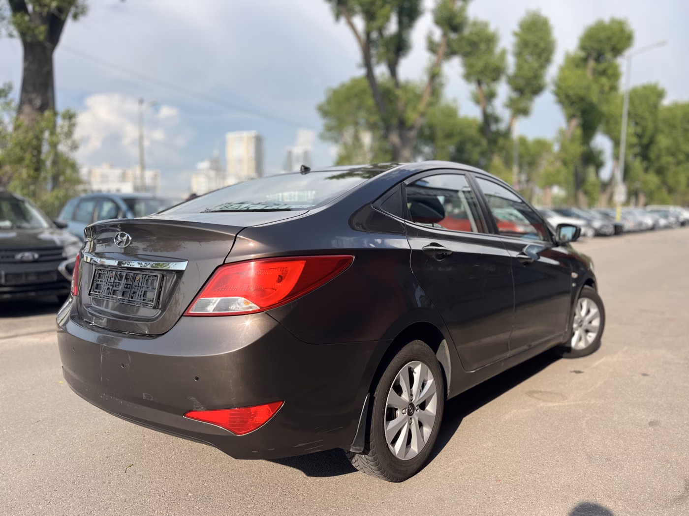 Hyundai Solaris фото 7