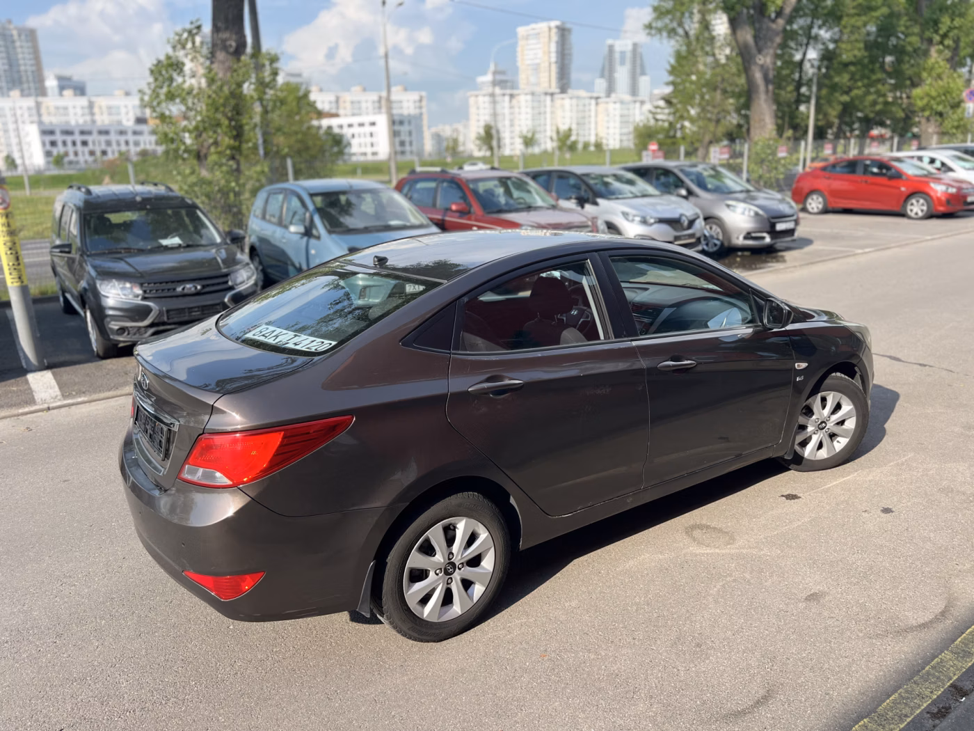 Hyundai Solaris фото 8