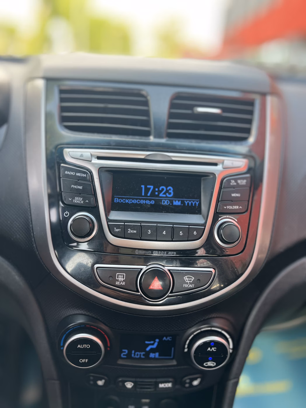 Hyundai Solaris фото 15