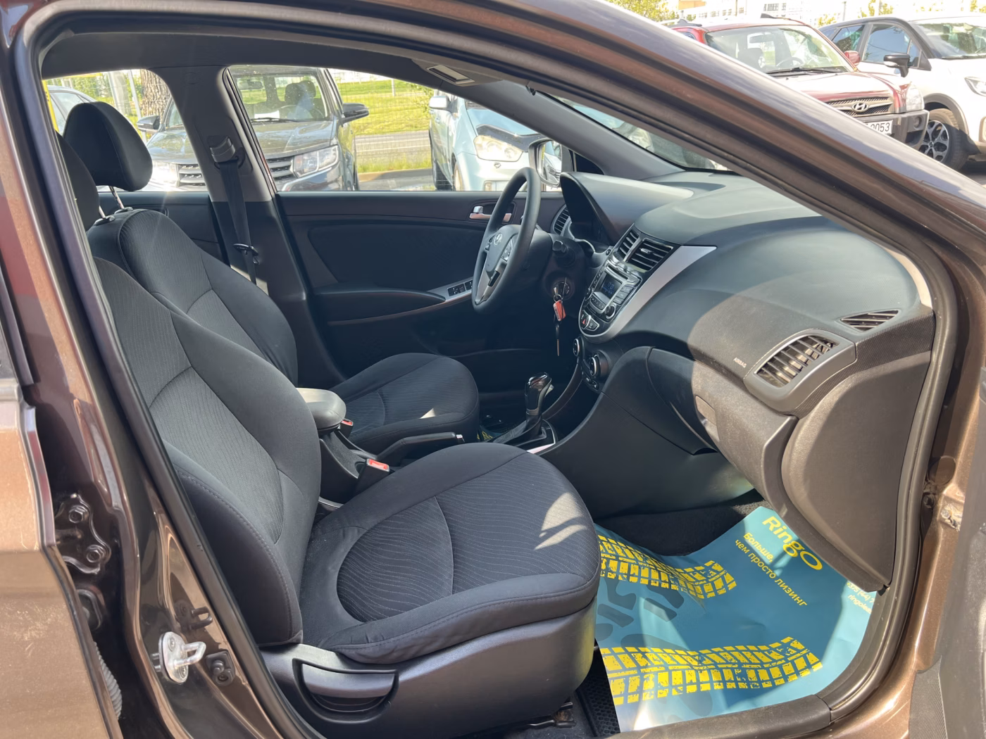 Hyundai Solaris фото 10