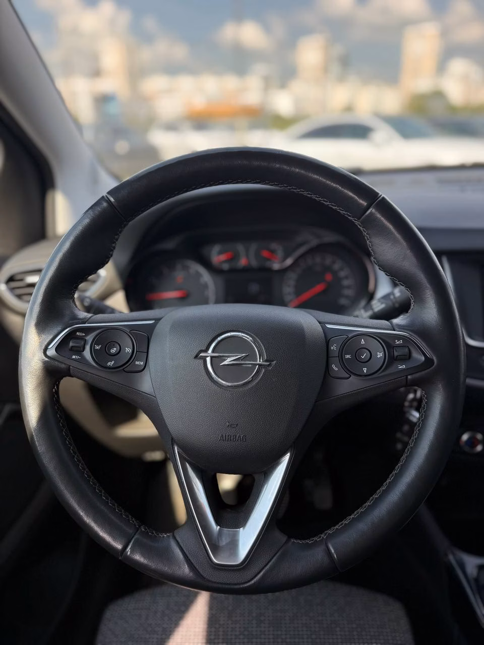 Opel Crossland X фото 18