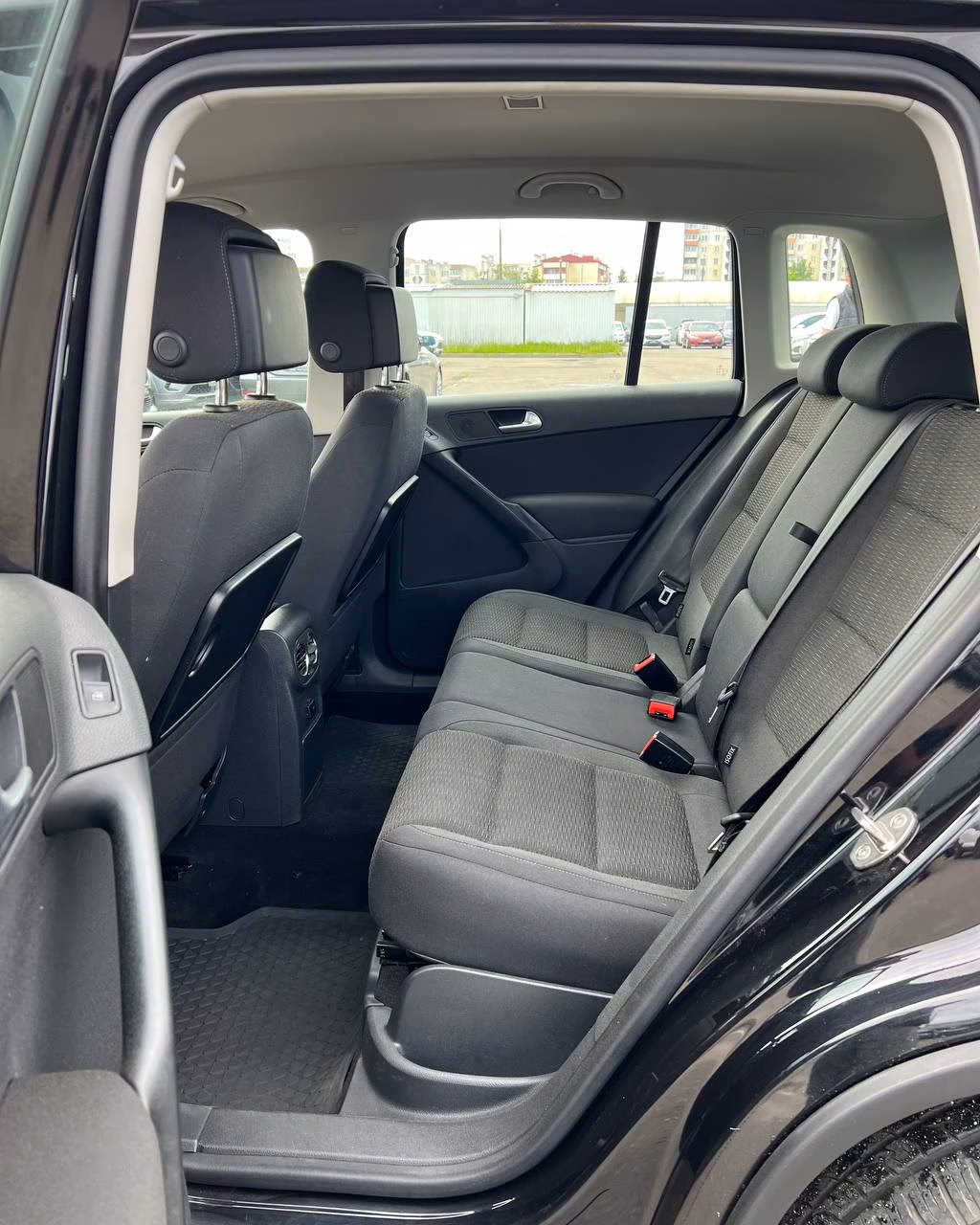 Volkswagen Tiguan фото 13