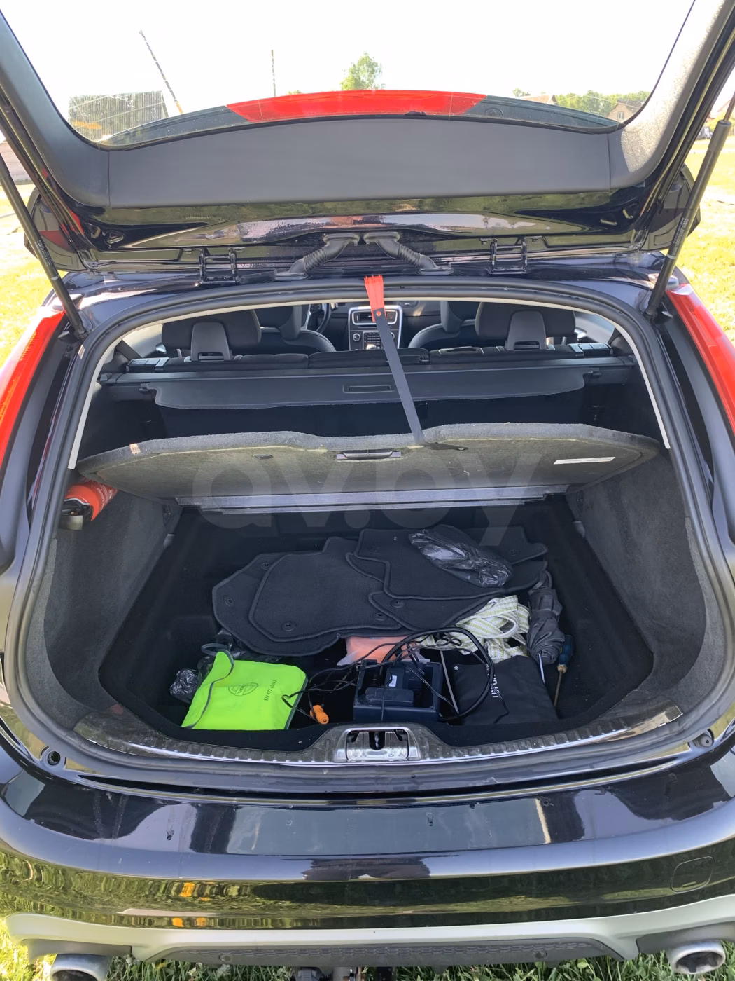 Volvo V60 фото 14