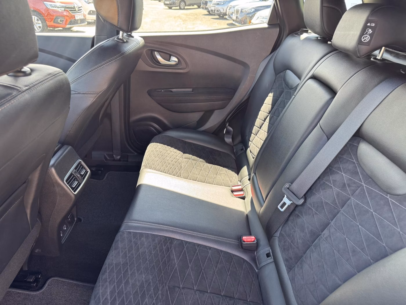 Renault Kadjar фото 18