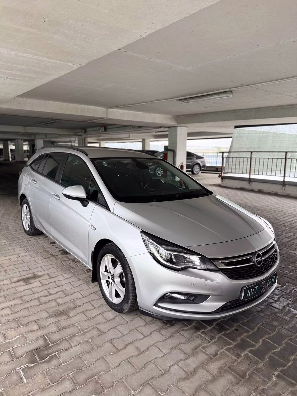 Opel Astra фото 10