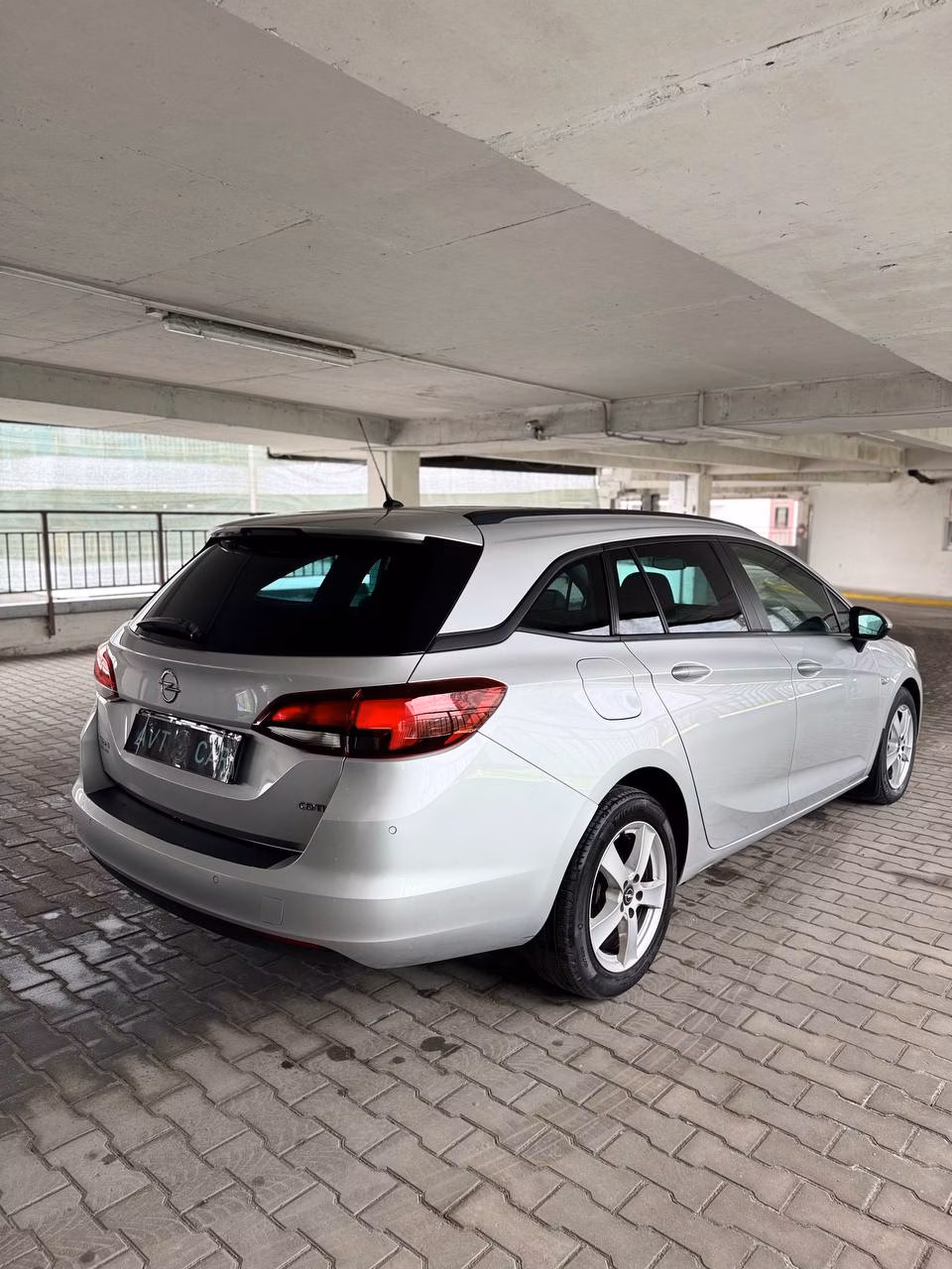 Opel Astra фото 8