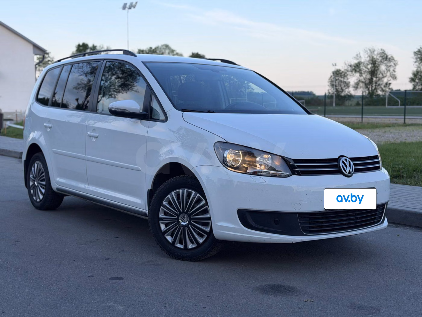 Volkswagen Touran фото 21