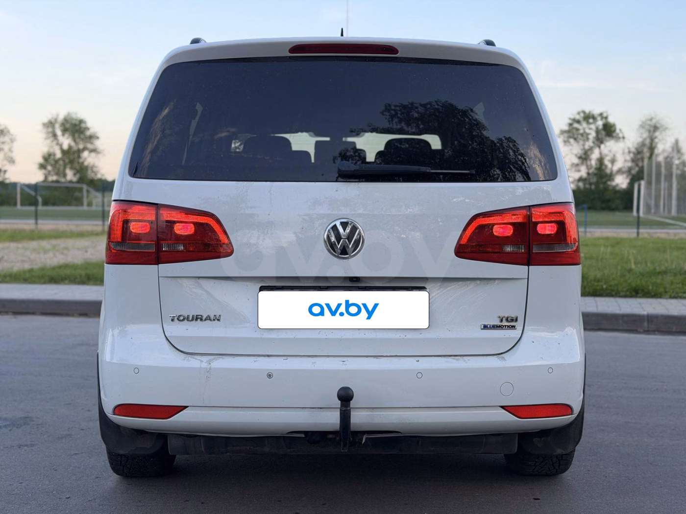Volkswagen Touran фото 3