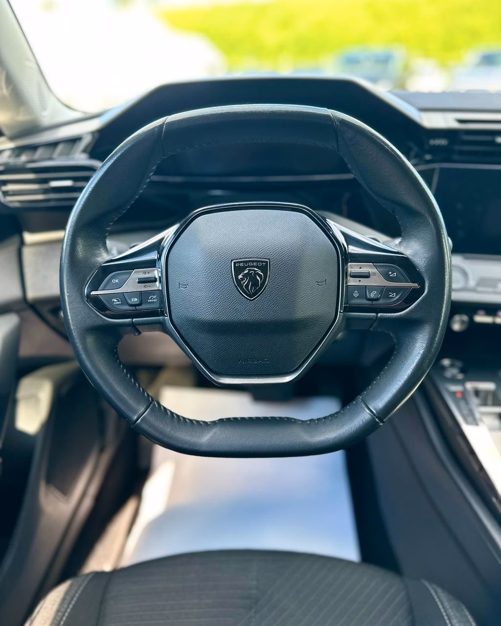Peugeot 308 фото 10