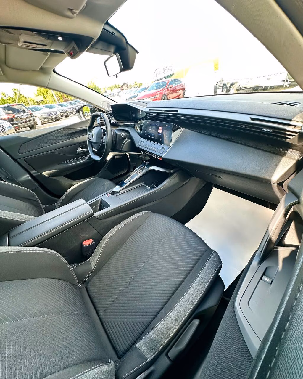 Peugeot 308 фото 20