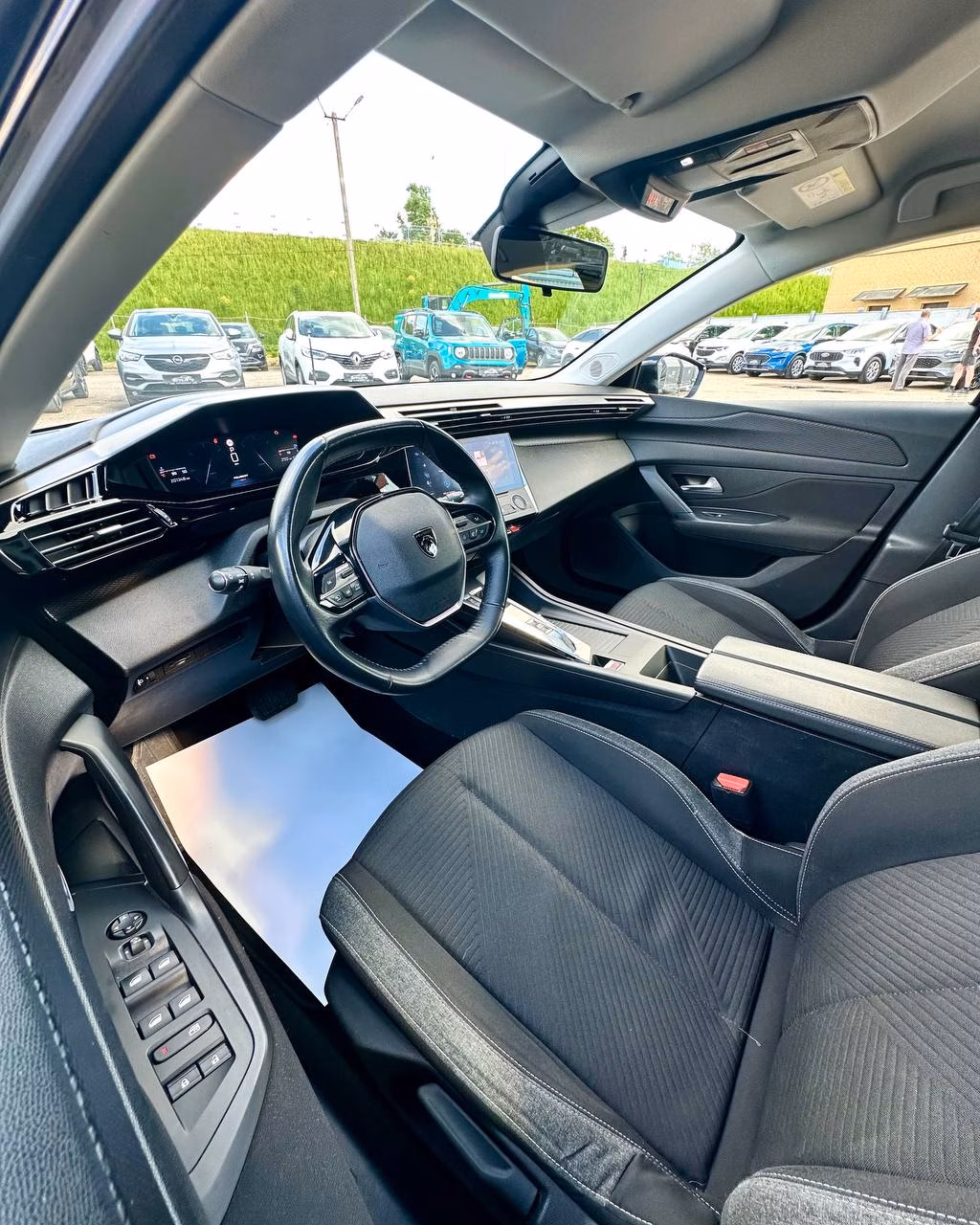Peugeot 308 фото 21