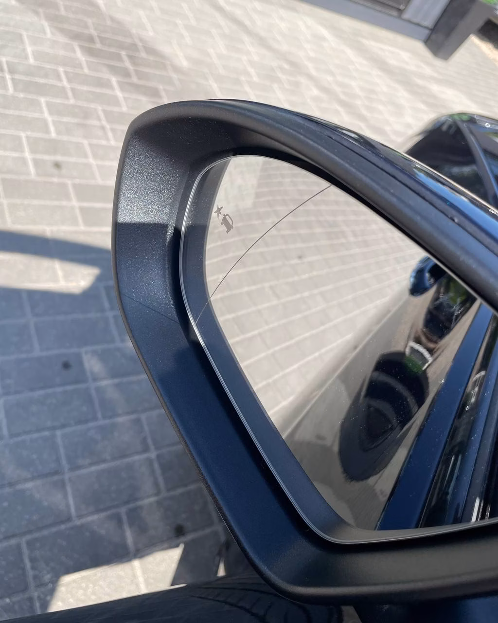 Opel Insignia фото 11