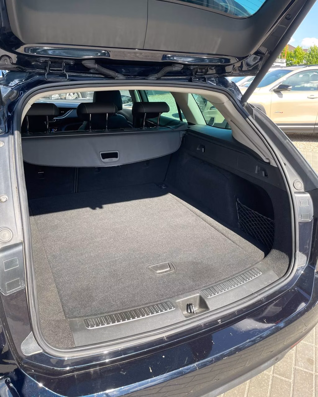 Opel Insignia фото 15