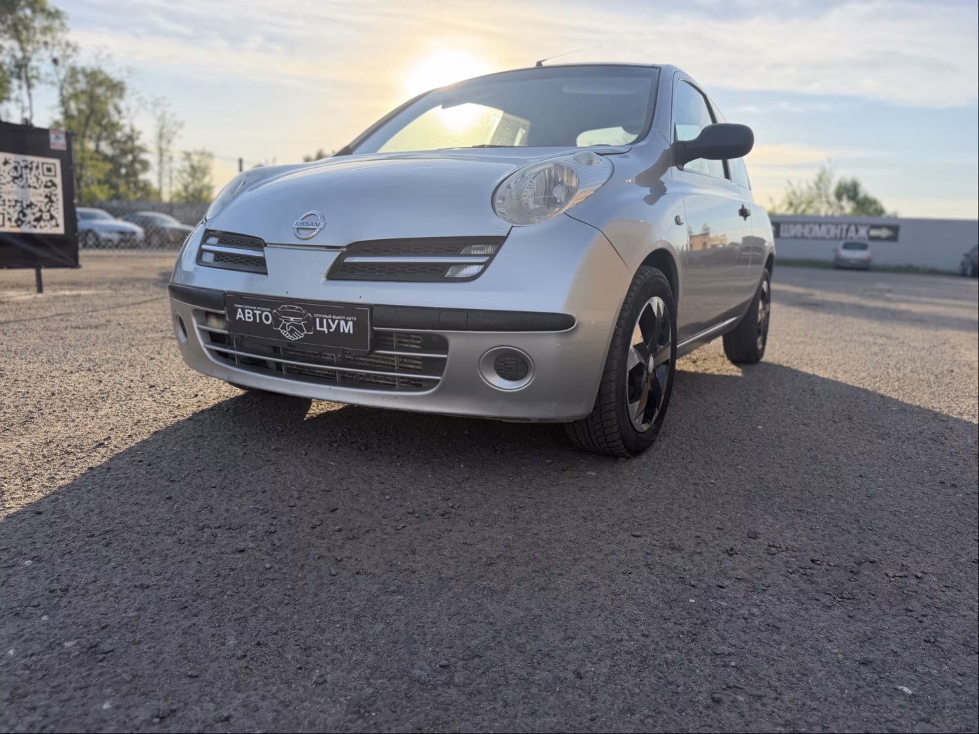 Nissan Micra фото 21