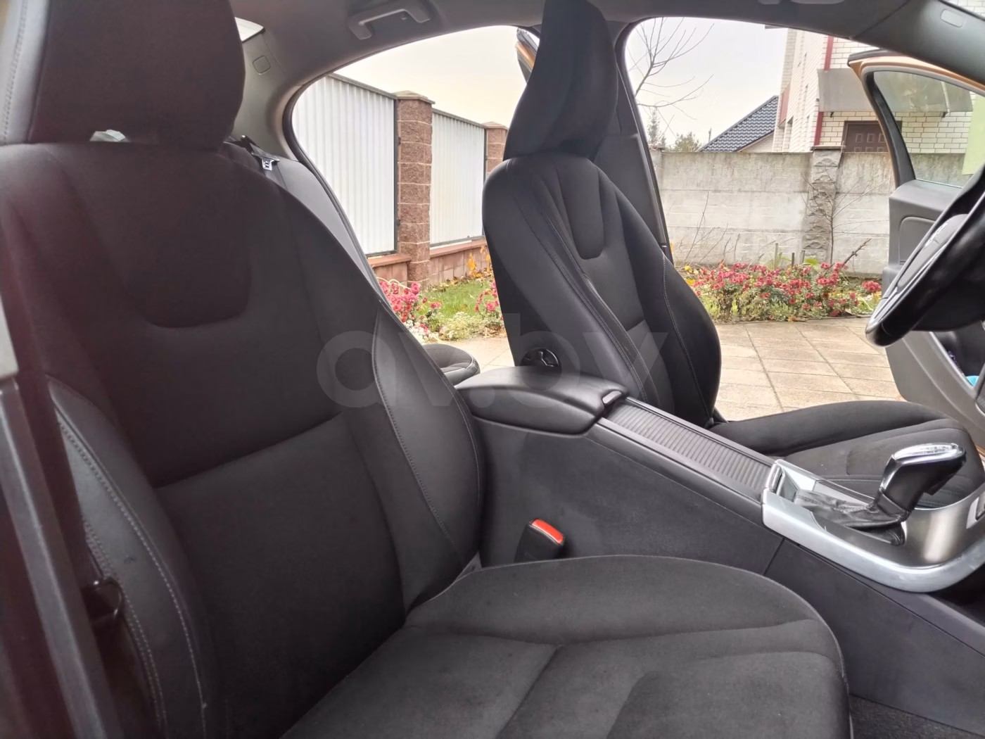 Volvo S60 фото 14