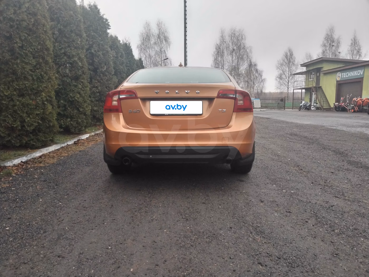 Volvo S60 фото 3